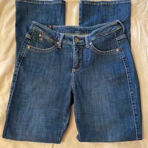 Wrangler Women’s Find Your Aura Jeans